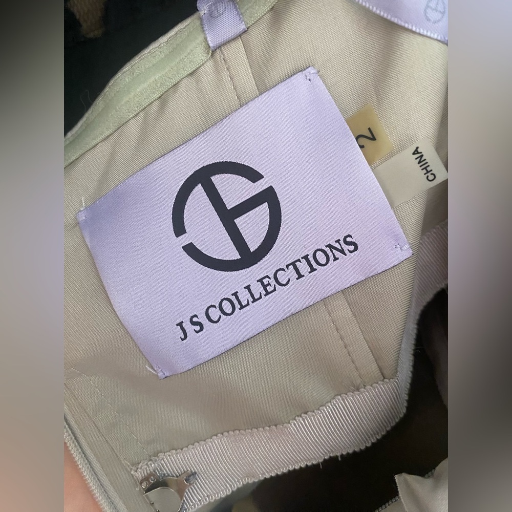JS Collections Gown - Picture 4 of 4